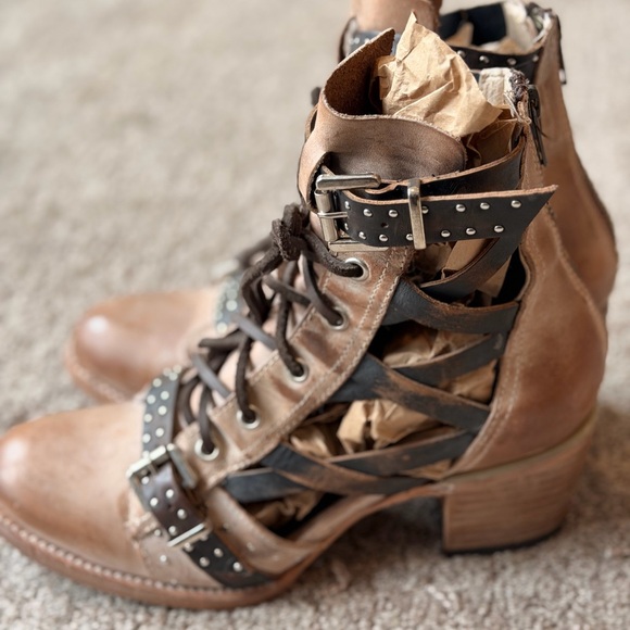 Freebird Brown Leather Ankle Boots with Studded Straps - Picture 4 of 7